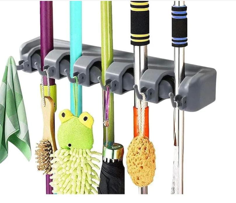 Cleaning supplies organizer